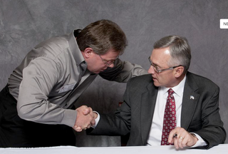 Illustration for article titled Many Special People Excitedly Posed For Pictures With Jim Tressel Last Week